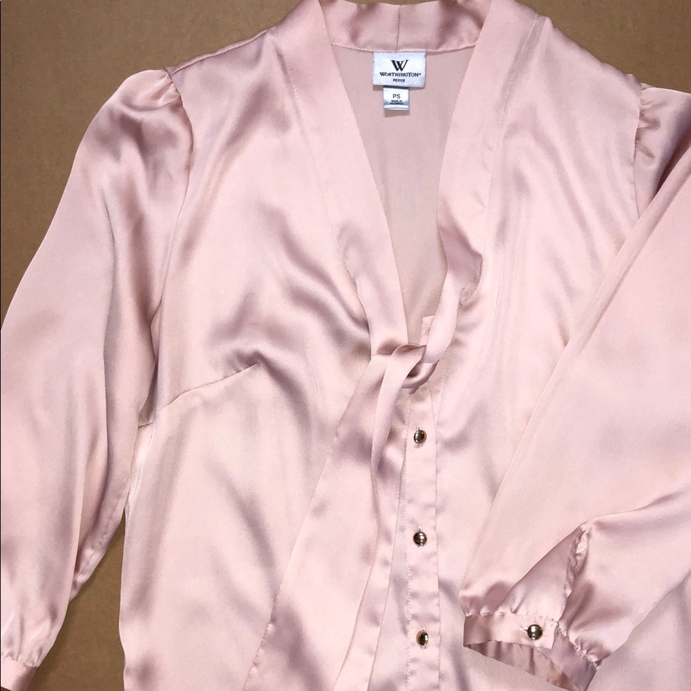 Pink Worthington Petite button blouse size PS